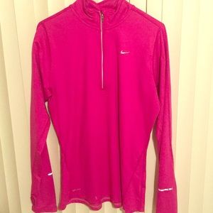 Nike DRI-FIT long-sleeve 1/4 zip thumb holes